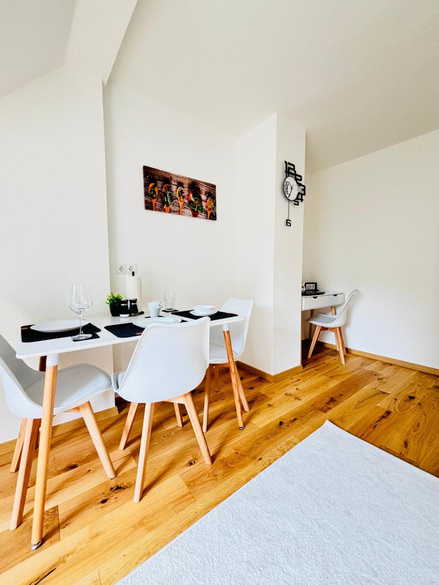 Schoene & Gemuetliche Wohnung Direkt Am Bahnhof Lahnstein Ngoại thất bức ảnh